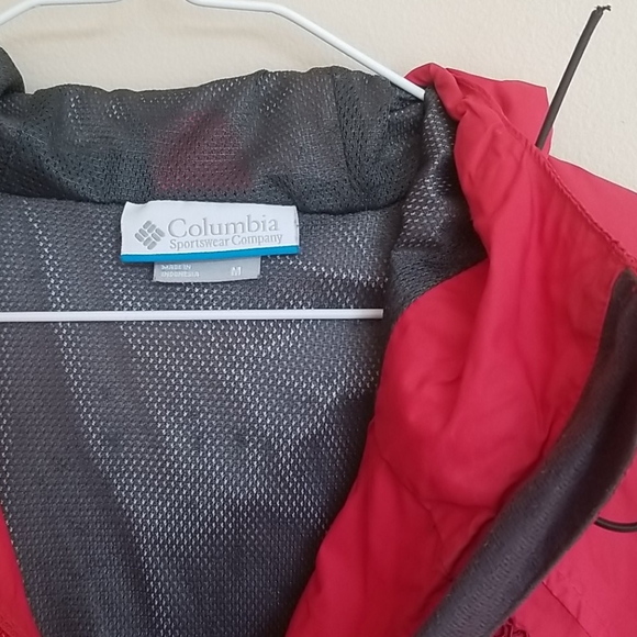 Columbia rain jacket - Picture 2 of 4